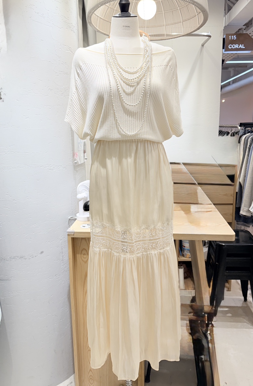 CORAL東大門直郵女士新品時尚職業26春夏針織衫不含項鏈船領CORAL針織衫