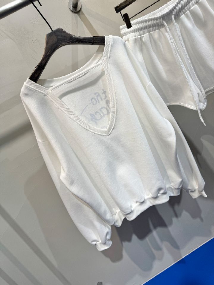 1.3東大門直郵女裝新款人氣職業推薦時尚休閑26春夏套裝1.3套裝