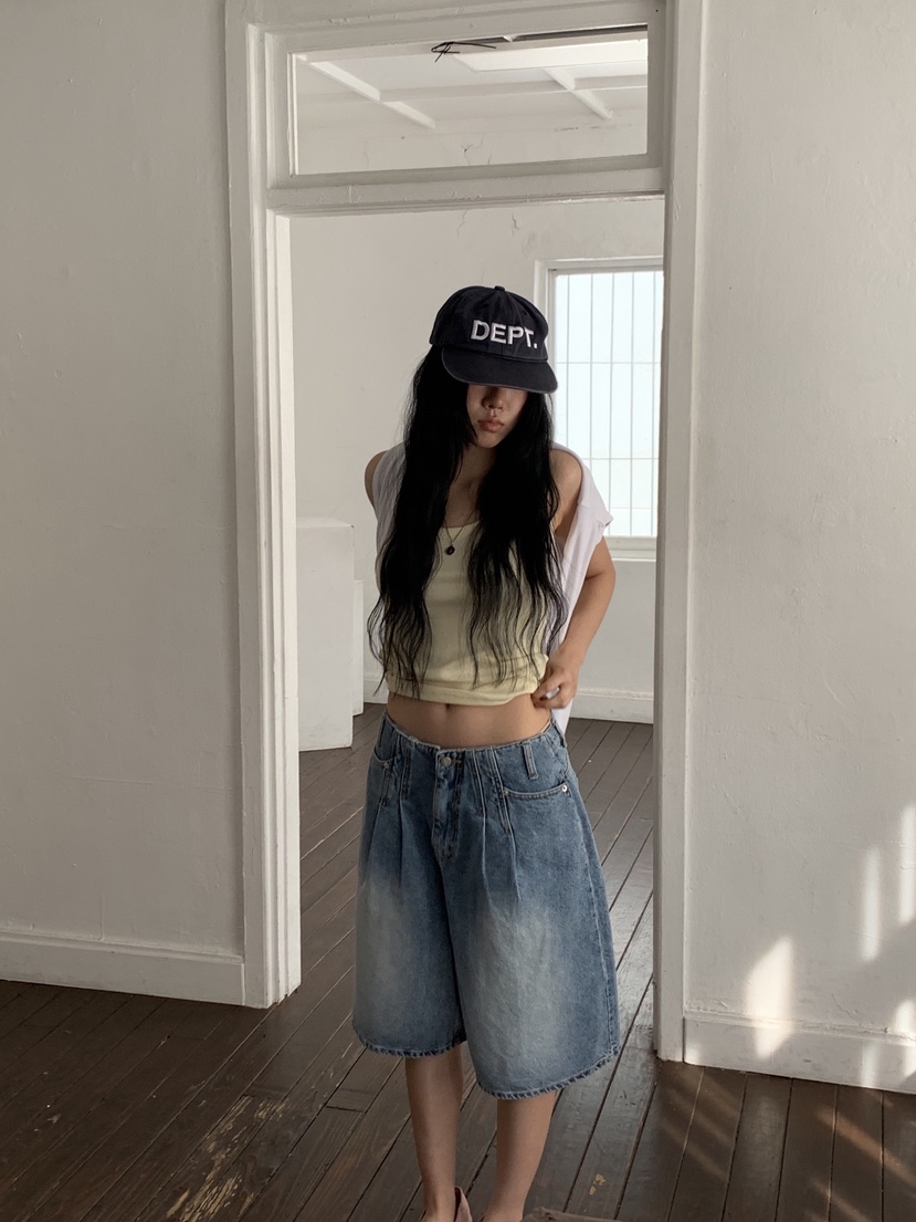 SUNDER MARKET東大門代購女裝新品人氣推薦職業熱賣短褲SUNDER MARKET短褲