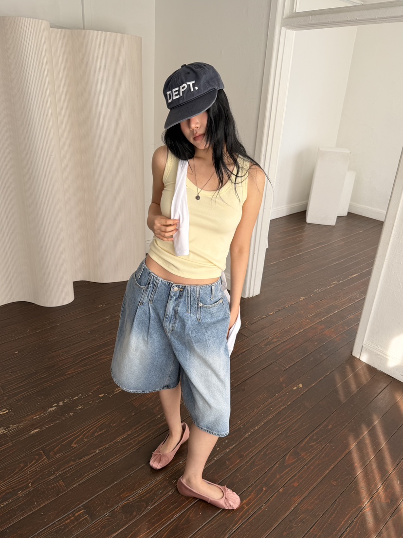 SUNDER MARKET東大門代購女裝新品人氣推薦職業熱賣短褲SUNDER MARKET短褲