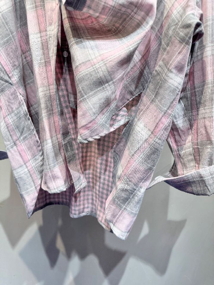 1.3韓國直郵女裝新款熱賣人氣時尚26春夏襯衫蕾絲衫格子1.3襯衫/蕾絲衫