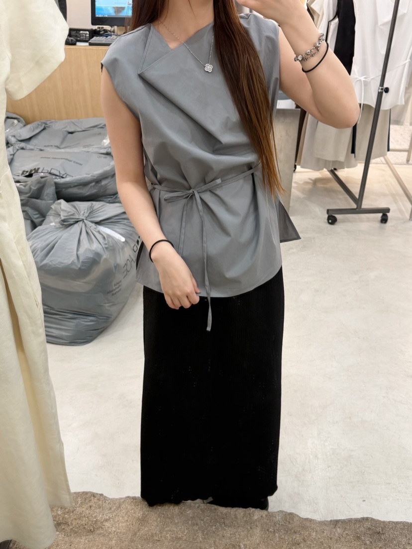 THE EYL東大門直郵女士新品休閑人氣推薦吊帶背心含腰繩THE EYL吊帶/背心