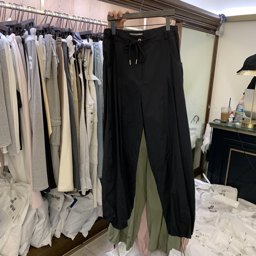 VIRKIN東大門直郵女士新款時尚熱賣休閑推薦休閑褲尼龍褶皺VIRKIN休閑褲圖色2