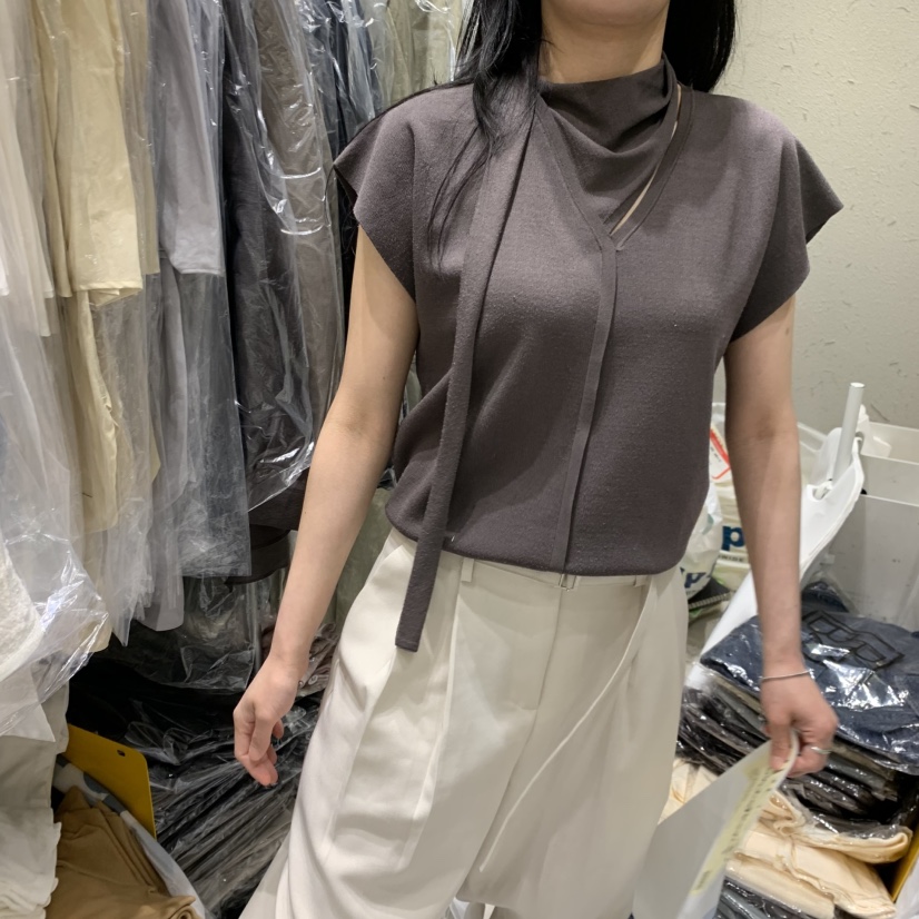 BRONZE韓國直郵女士新品時尚熱賣人氣真品職業針織衫圍巾BRONZE針織衫圖色2