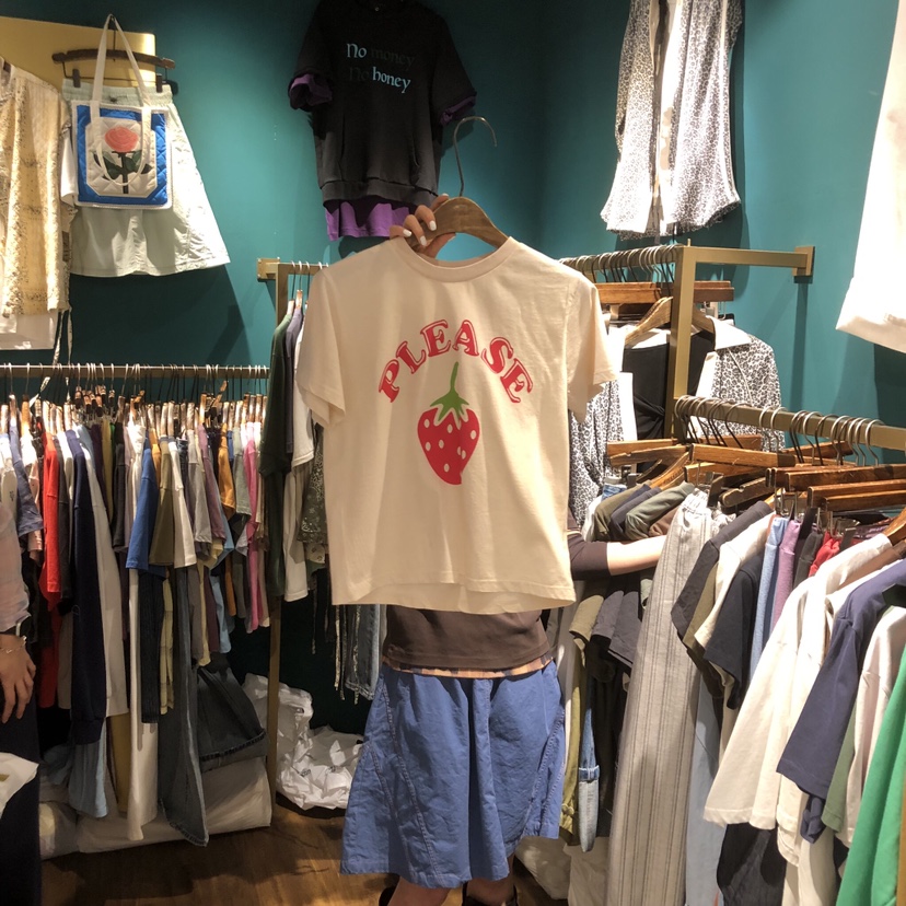 MERCI LINDA韓國直郵女士新品職業熱賣時尚26春夏人氣T恤MERCI LINDAT恤圖色1