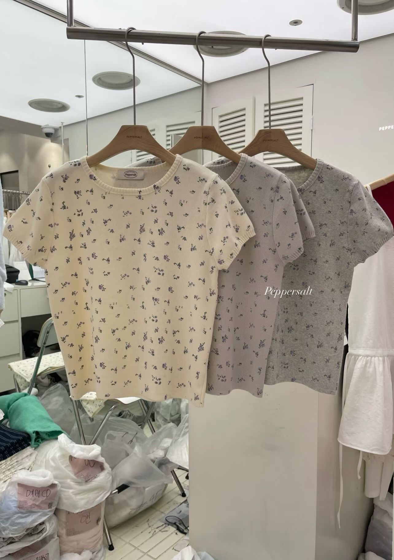 PEPPER 페페韓國代購女裝新品26春夏真品人氣職業T恤花朵PEPPER-SEOULT恤