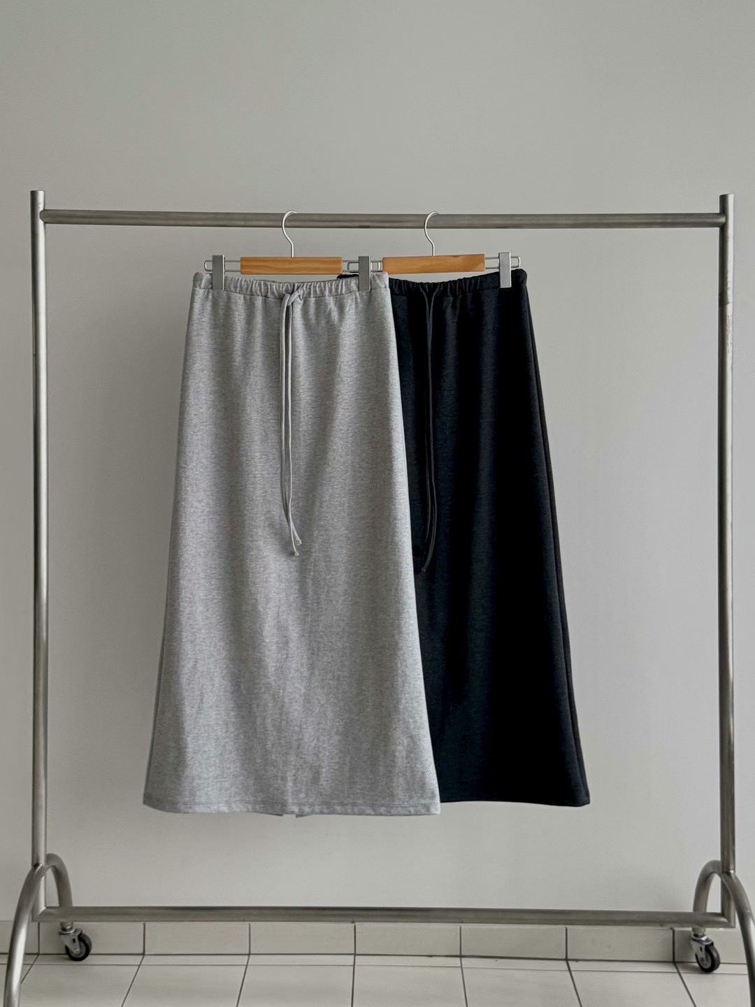 AN STAND韓國代購女裝新品真品26春夏時尚職業推薦人氣長裙AN STAND-2件起長裙