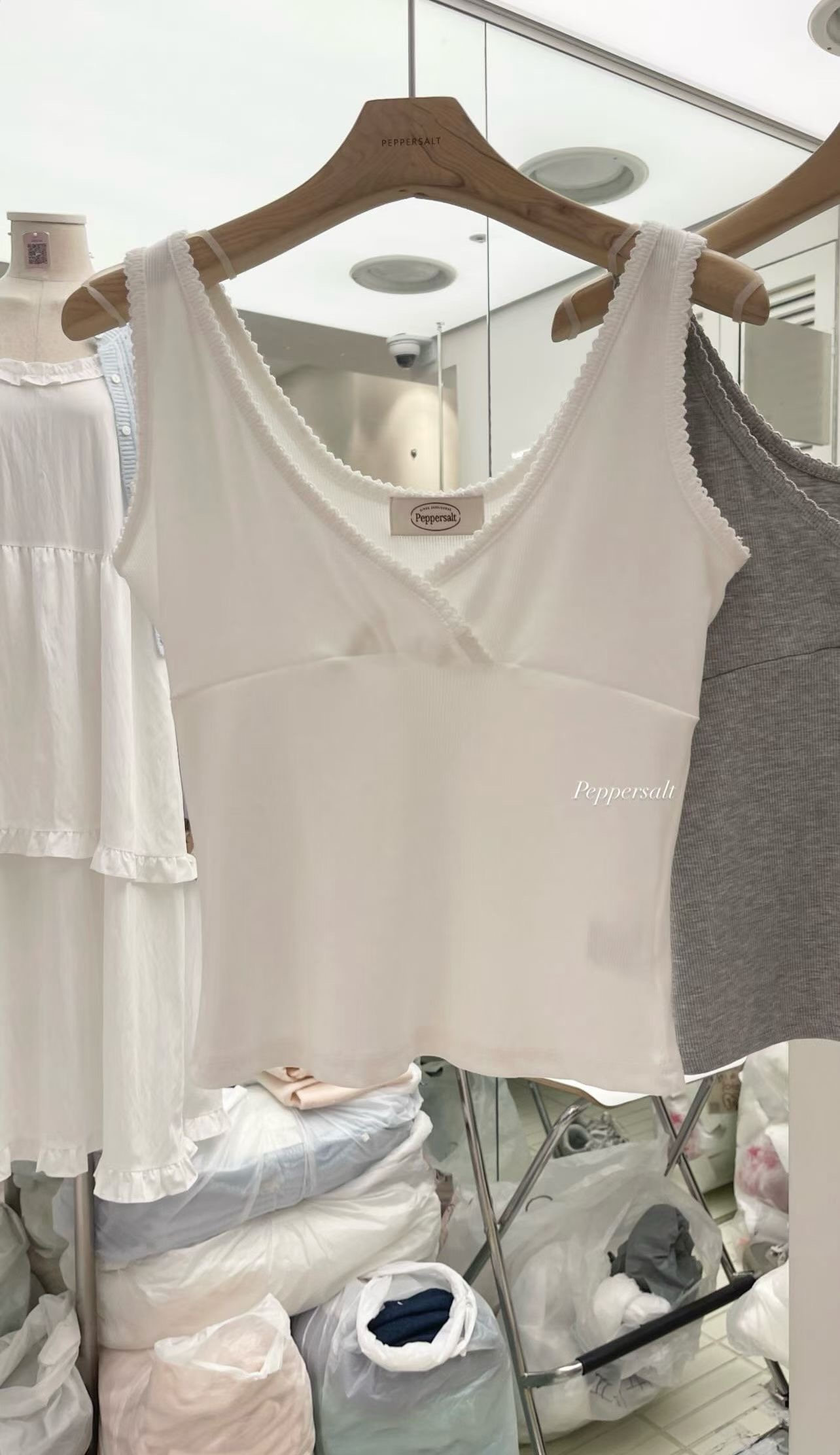 PEPPER 페페韓國直郵女裝新品職業推薦人氣26春夏吊帶背心PEPPER-SEOUL吊帶/背心圖色1