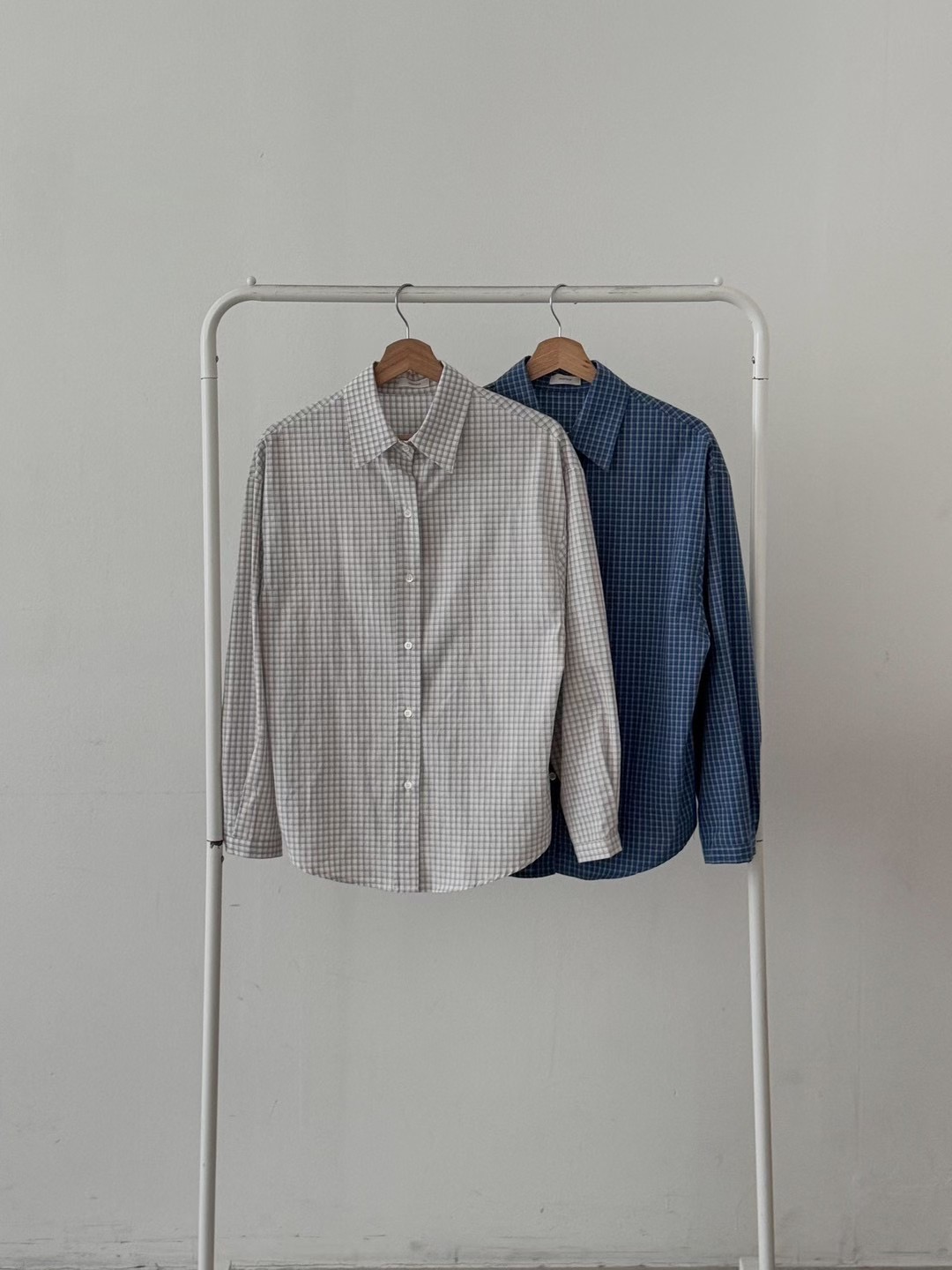 AN STAND韓國直郵女裝新品職業26春夏真品襯衫蕾絲衫格子AN STAND-2件起襯衫/蕾絲衫