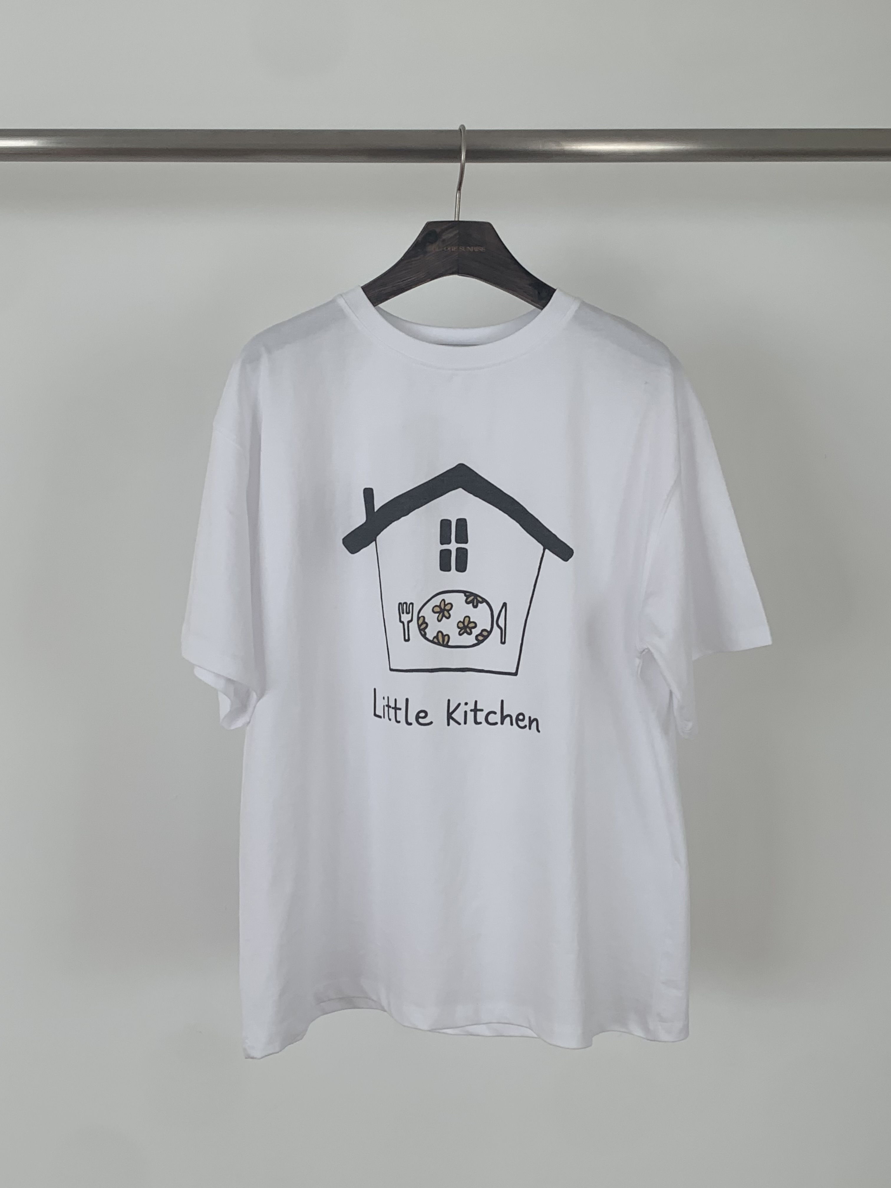 BEFORE SUNRISE韓國東大門直郵女士新款休閑職業推薦T恤BEFORE SUNRISET恤圖色1