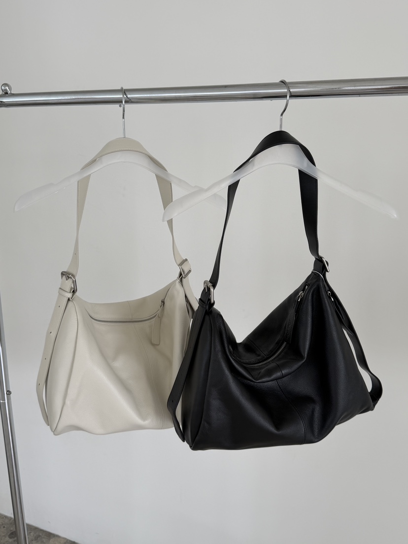 RIVER RAIN東大門實拍女裝新款26春夏人氣真品單肩斜跨包RIVER RAIN單肩/斜跨包