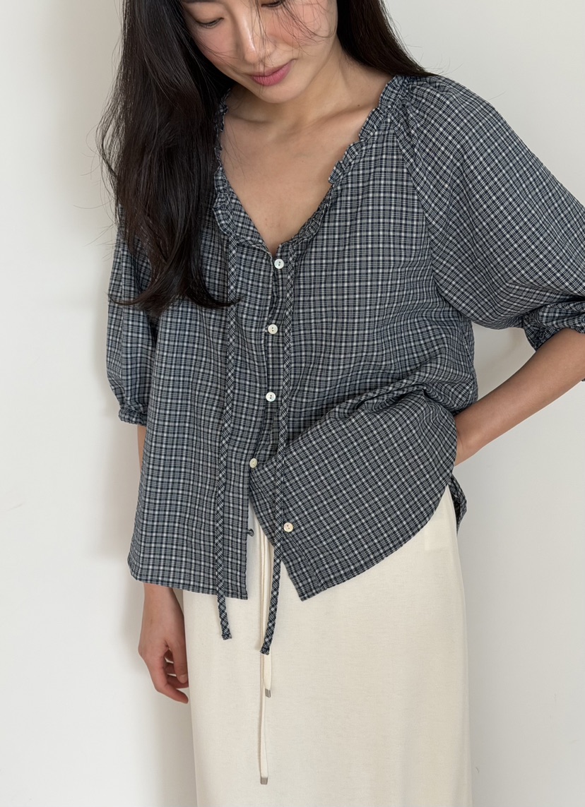 AMY GRACE-A韓國直郵女裝新品休閑熱賣26春夏襯衫蕾絲衫AMY GRACE-A襯衫/蕾絲衫