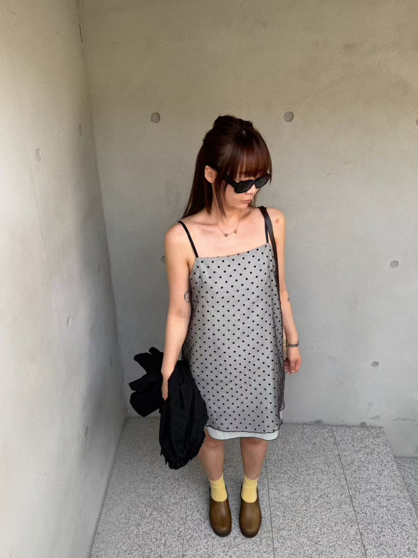 OLI SEOUL東大門代購女裝新品時尚熱賣真品人氣休閑連衣裙OLI SEOUL連衣裙