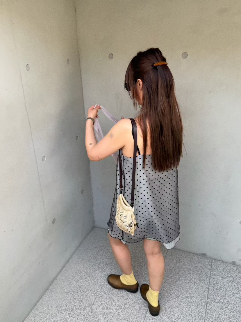 OLI SEOUL東大門代購女裝新品時尚熱賣真品人氣休閑連衣裙OLI SEOUL連衣裙