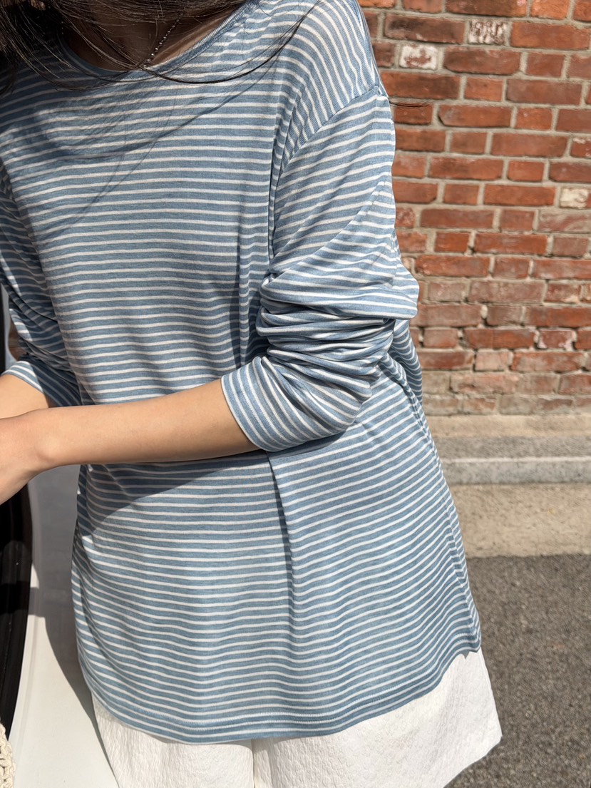 AMY GRACE-A東大門代購女裝新品推薦熱賣26春夏長袖T恤AMY GRACE-A長袖T恤