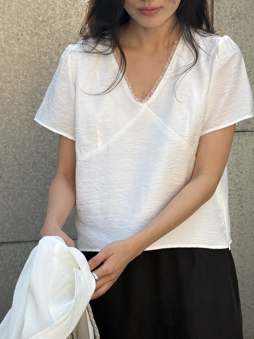 AMY GRACE-A韓國直郵女士新品真品人氣職業26春夏襯衫蕾絲衫AMY GRACE-A襯衫/蕾絲衫