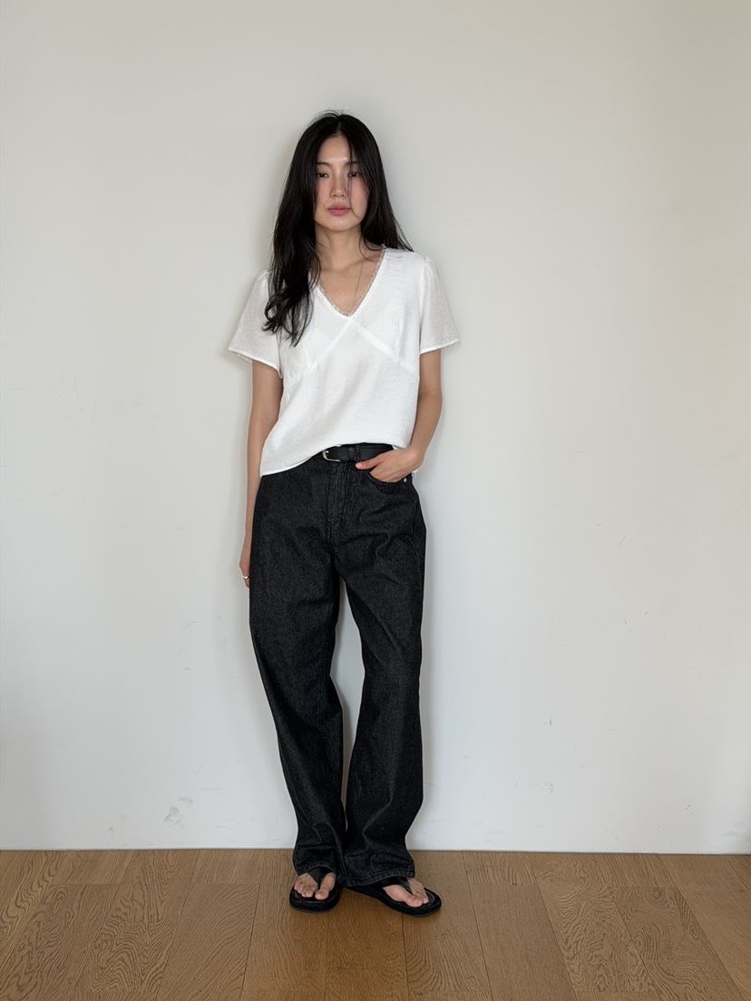 AMY GRACE-A韓國直郵女士新品真品人氣職業26春夏襯衫蕾絲衫AMY GRACE-A襯衫/蕾絲衫