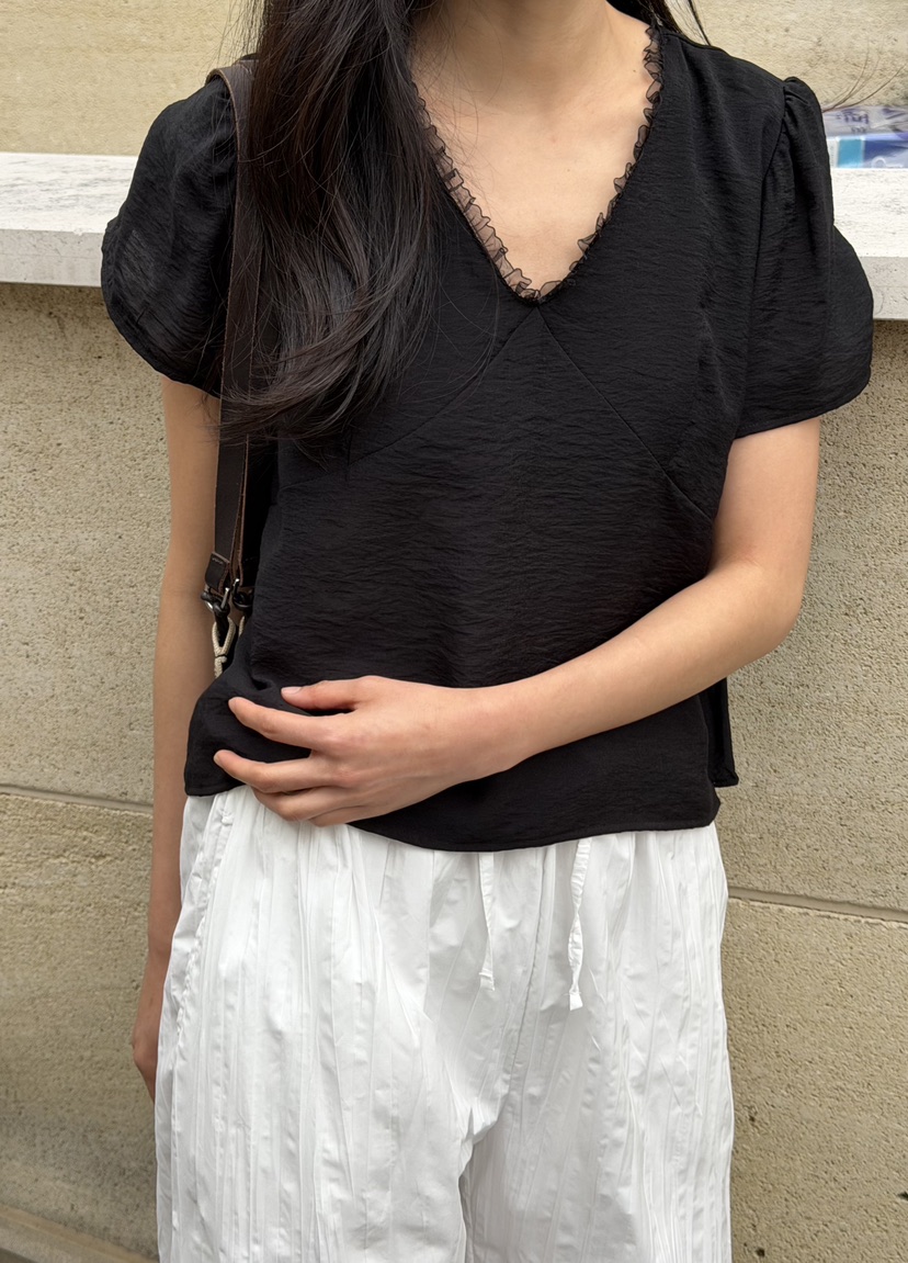 AMY GRACE-A韓國直郵女士新品真品人氣職業26春夏襯衫蕾絲衫AMY GRACE-A襯衫/蕾絲衫