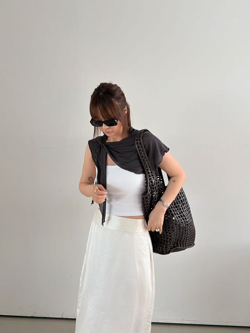 OLI SEOUL韓國直郵實拍女士新品26春夏人氣圍巾披肩披肩OLI SEOUL圍巾/披肩