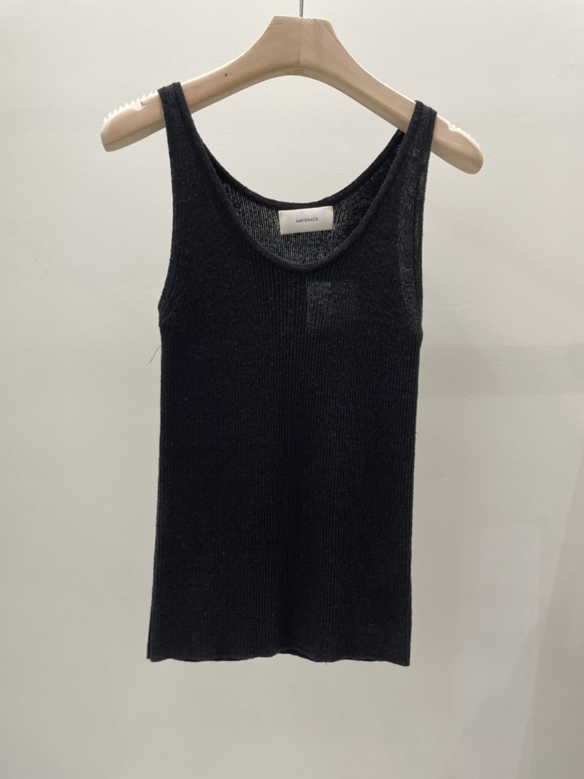 AMY GRACE-A韓國東大門代購女裝新品時尚推薦熱賣吊帶背心AMY GRACE-A吊帶/背心圖色2