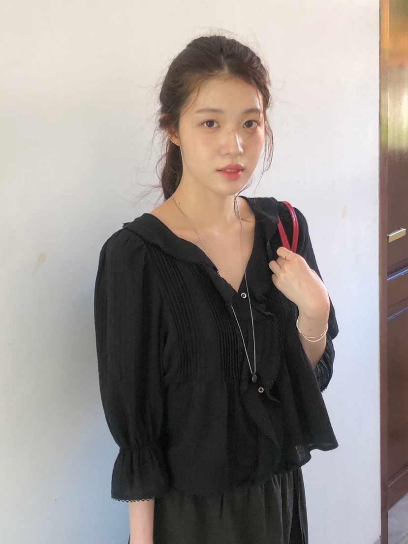 ERUME韓國直郵女士新款時尚26春夏休閑熱賣人氣襯衫蕾絲衫ERUME襯衫/蕾絲衫