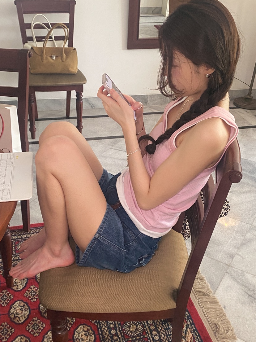 ERUME韓國東大門直郵女士新品人氣推薦休閑熱賣時尚吊帶背心ERUME吊帶/背心