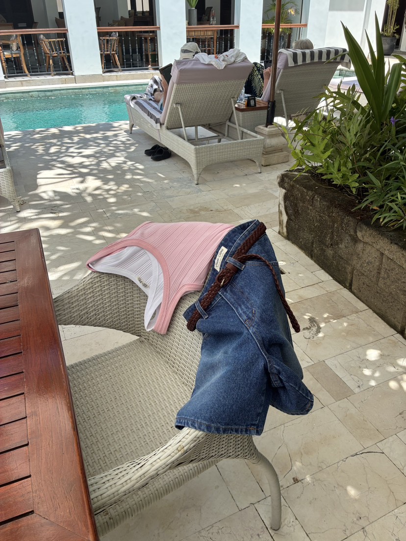 ERUME韓國東大門直郵女士新品人氣推薦休閑熱賣時尚吊帶背心ERUME吊帶/背心