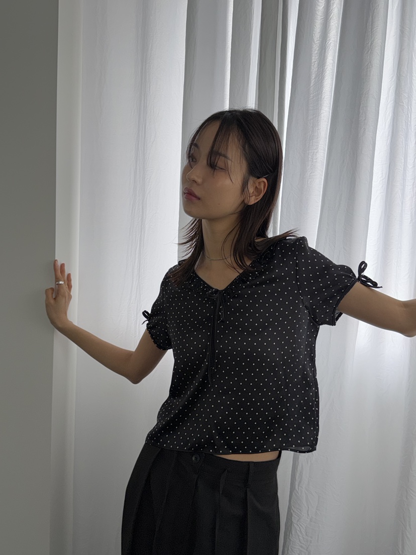 KARE/WEREPIECE韓國東大門直郵女裝新品職業時尚襯衫蕾絲衫KARE/WEREPIECE襯衫/蕾絲衫