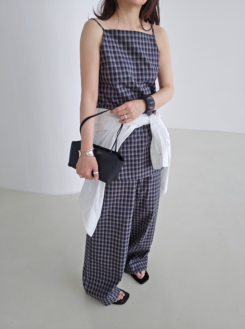 J SHOP韓國東大門直郵女裝新款休閑人氣推薦時尚吊帶背心J_SHOP吊帶/背心