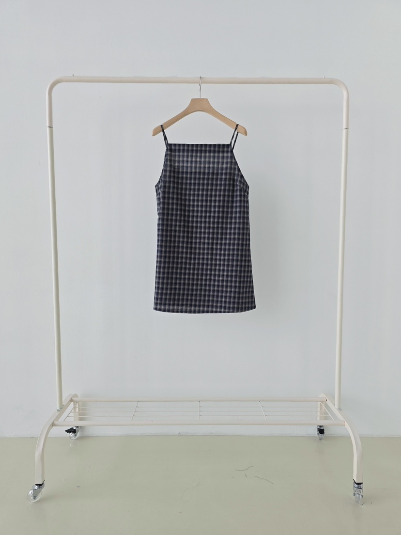 J SHOP韓國東大門直郵女裝新款休閑人氣推薦時尚吊帶背心J_SHOP吊帶/背心圖色1