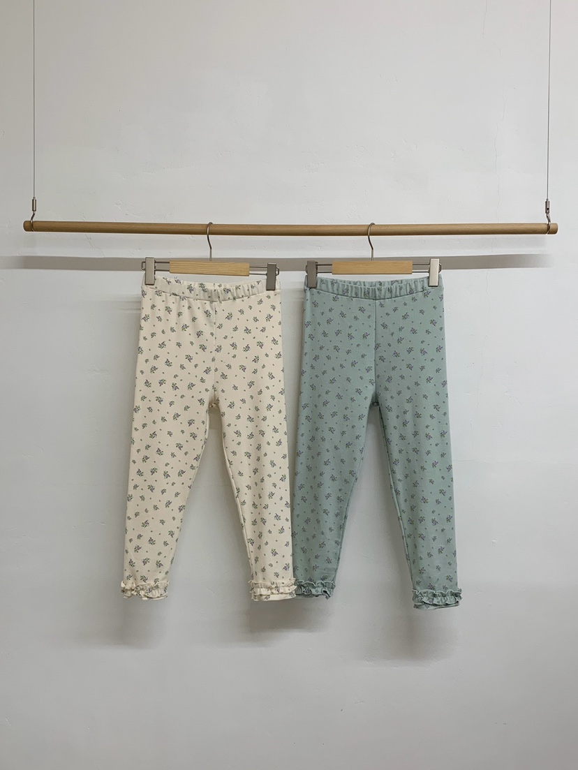 MORE THAN-P韓國東大門直郵女裝新品職業打底褲鯊魚褲花朵MORE THAN打底褲/鯊魚褲