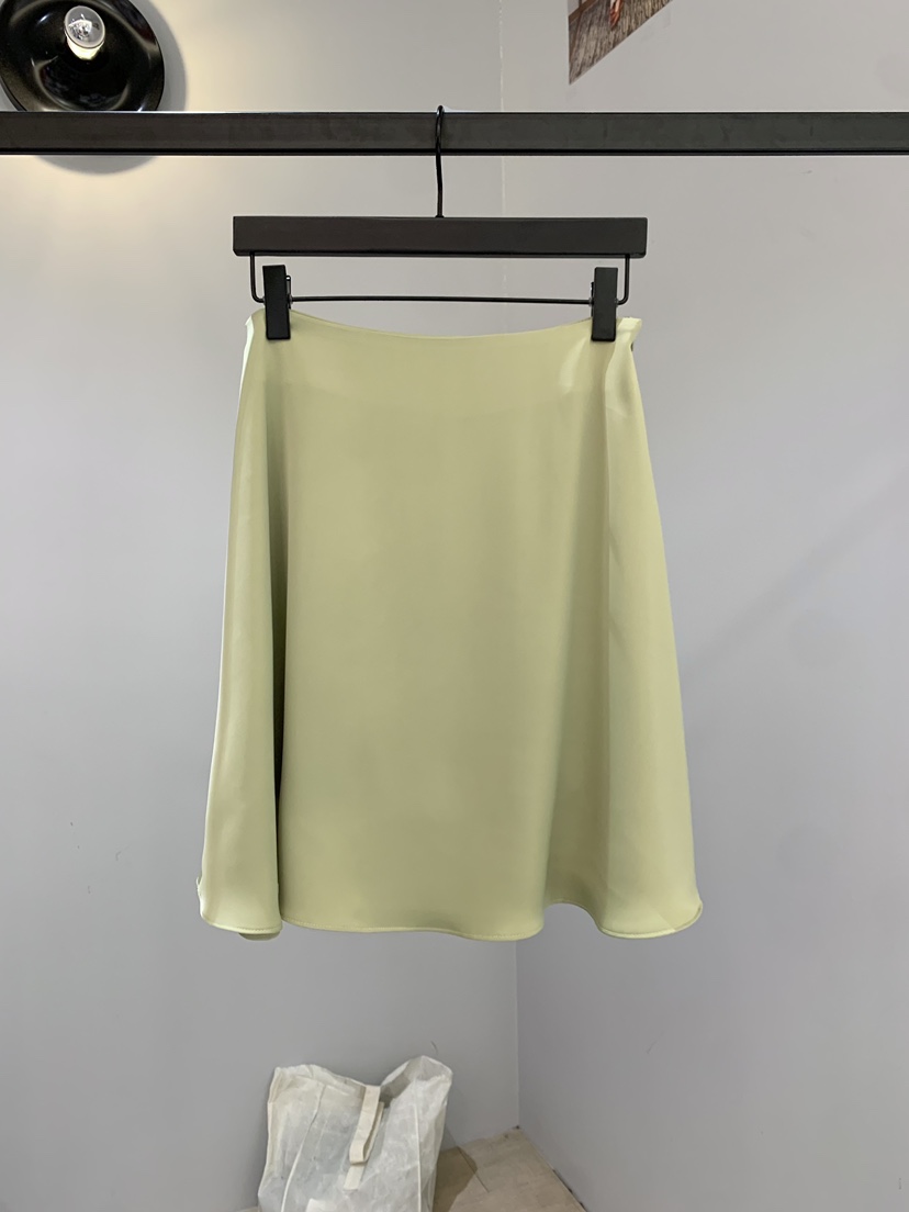 SOFTNESS韓國東大門代購女裝新款推薦休閑半身裙中短裙緞面Softness/Cosmic半身裙/中短裙圖色2