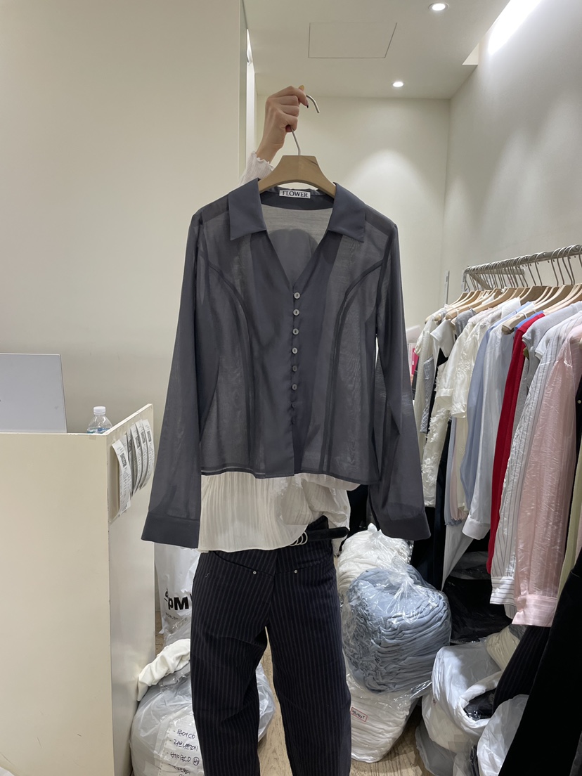 FLOWER-L韓國代購女士新款26春夏人氣熱賣推薦襯衫蕾絲衫FLOWER-L襯衫/蕾絲衫圖色3