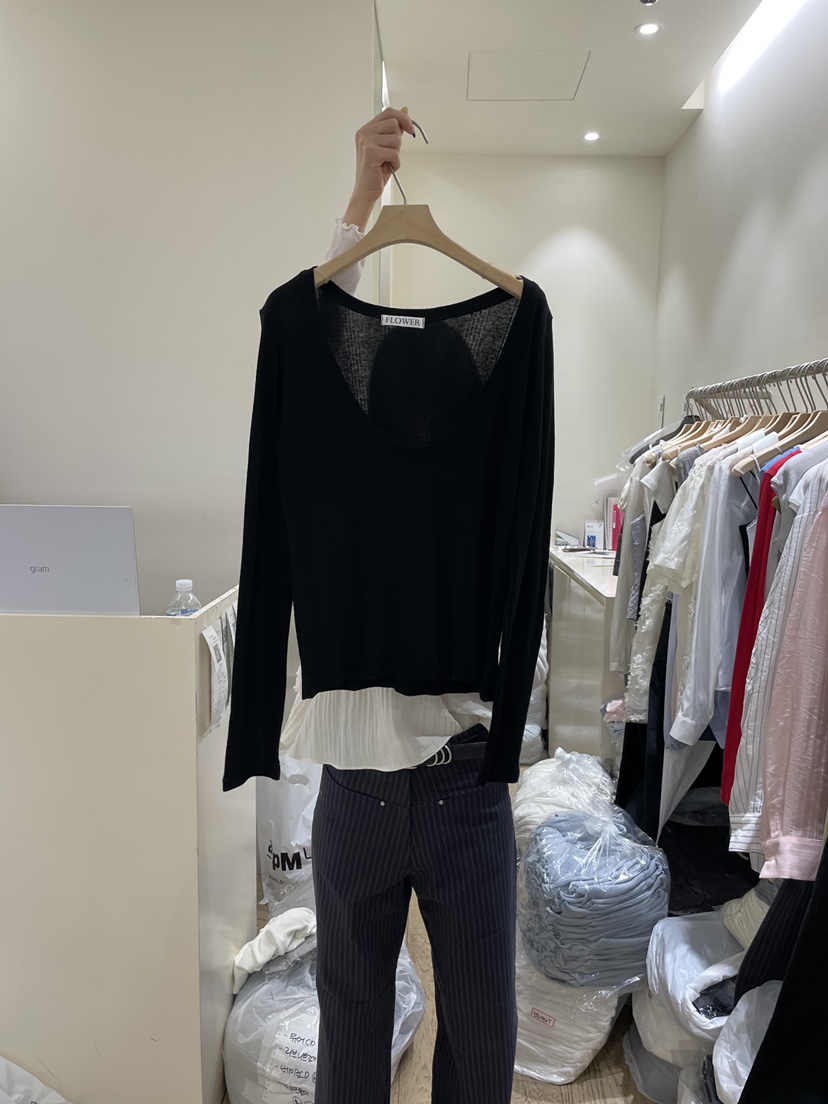 FLOWER-L韓國東大門代購女士新款熱賣人氣時尚推薦長袖T恤FLOWER-L長袖T恤圖色4