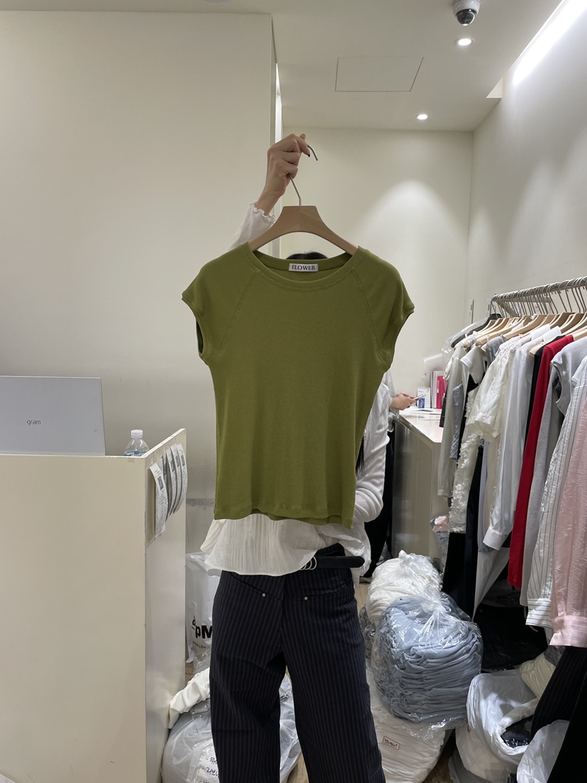 FLOWER-L韓國代購女裝新款時尚休閑26春夏人氣熱賣推薦T恤FLOWER-LT恤圖色2