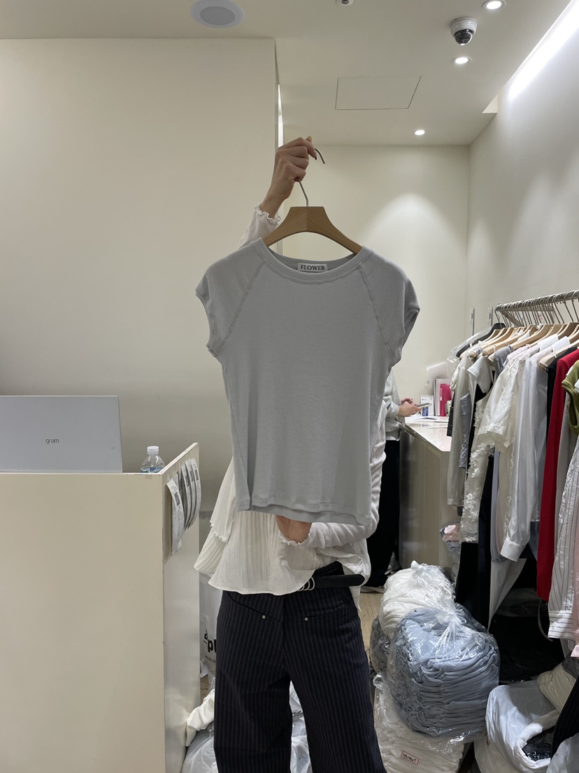 FLOWER-L韓國代購女裝新款時尚休閑26春夏人氣熱賣推薦T恤FLOWER-LT恤圖色3