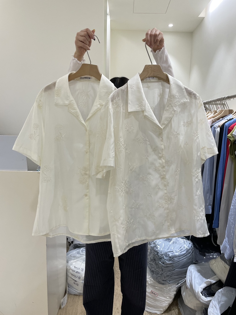 FLOWER-L韓國東大門代購女士新款休閑熱賣時尚襯衫蕾絲衫FLOWER-L襯衫/蕾絲衫