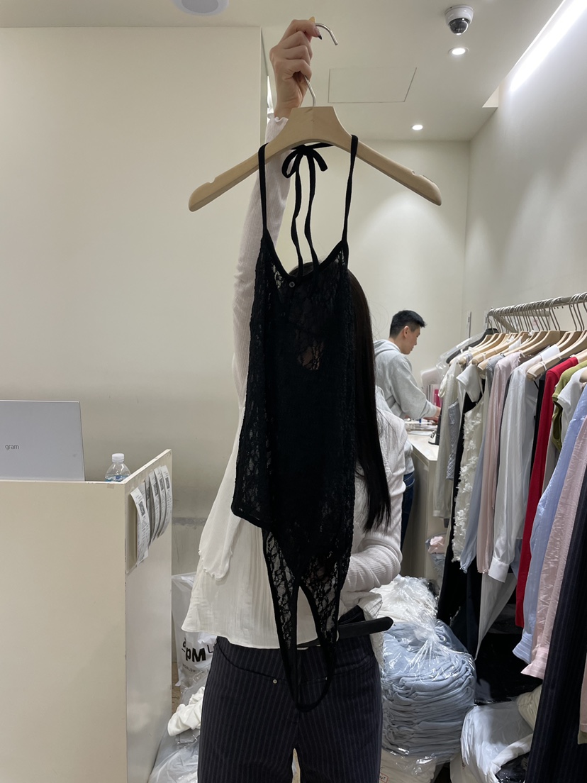 FLOWER-L韓國直郵女裝新品熱賣推薦職業26春夏吊帶背心蕾絲FLOWER-L吊帶/背心圖色2