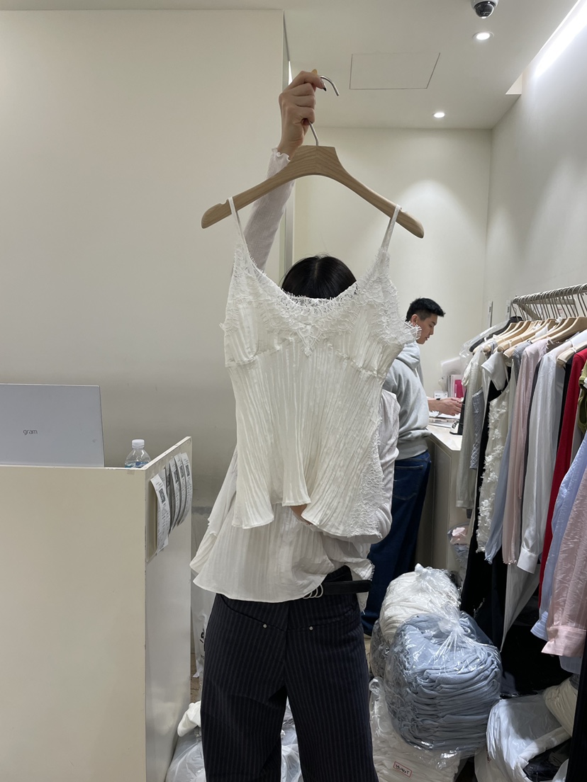 FLOWER-L韓國東大門直郵女士新品職業熱賣人氣推薦吊帶背心FLOWER-L吊帶/背心圖色1