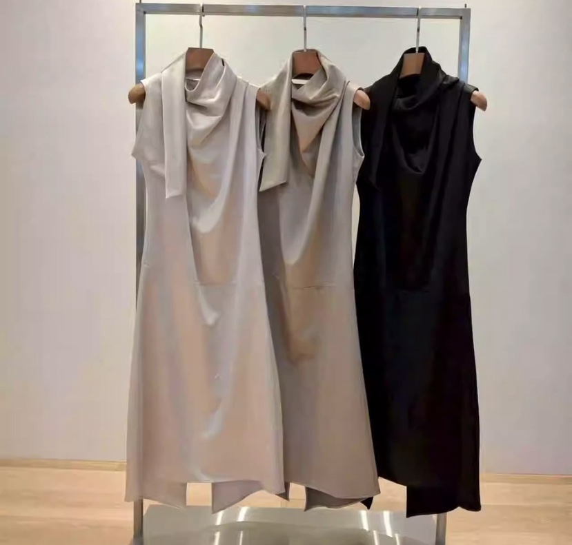 VAN NZILL韓國直郵實拍女裝新款人氣時尚職業連衣裙圍巾VAN NZILL連衣裙圖色2左二色