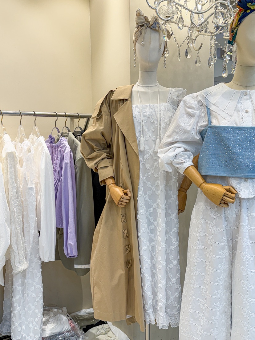 81 MARKET-L韓國直郵女裝新款時尚人氣職業連衣裙含脖帶81 MARKET-L連衣裙