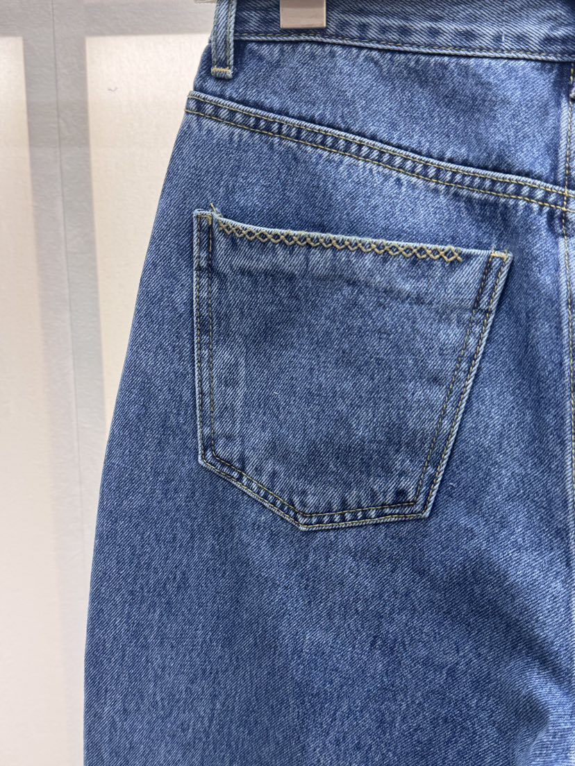 MILUI韓國直郵實拍女裝新款休閑職業熱賣人氣26春夏牛仔褲MILUI牛仔褲