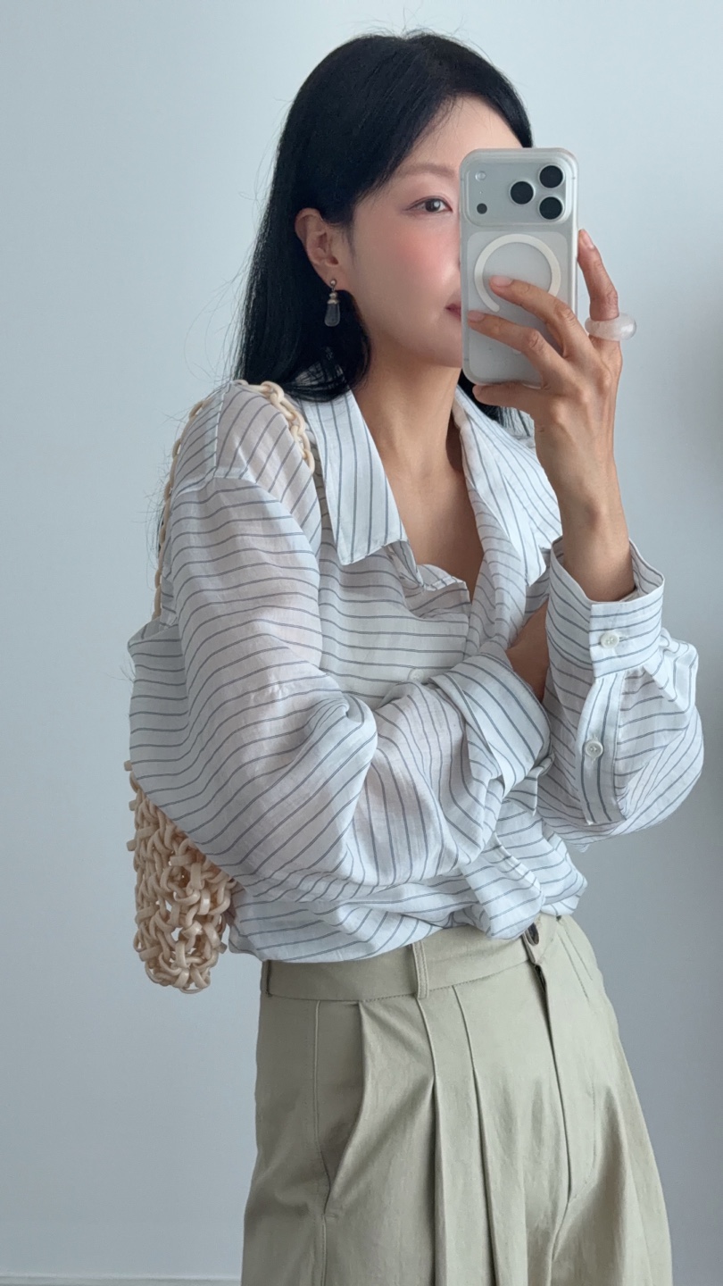 MILUI韓國東大門直郵女士新款職業人氣26春夏時尚襯衫蕾絲衫MILUI襯衫/蕾絲衫