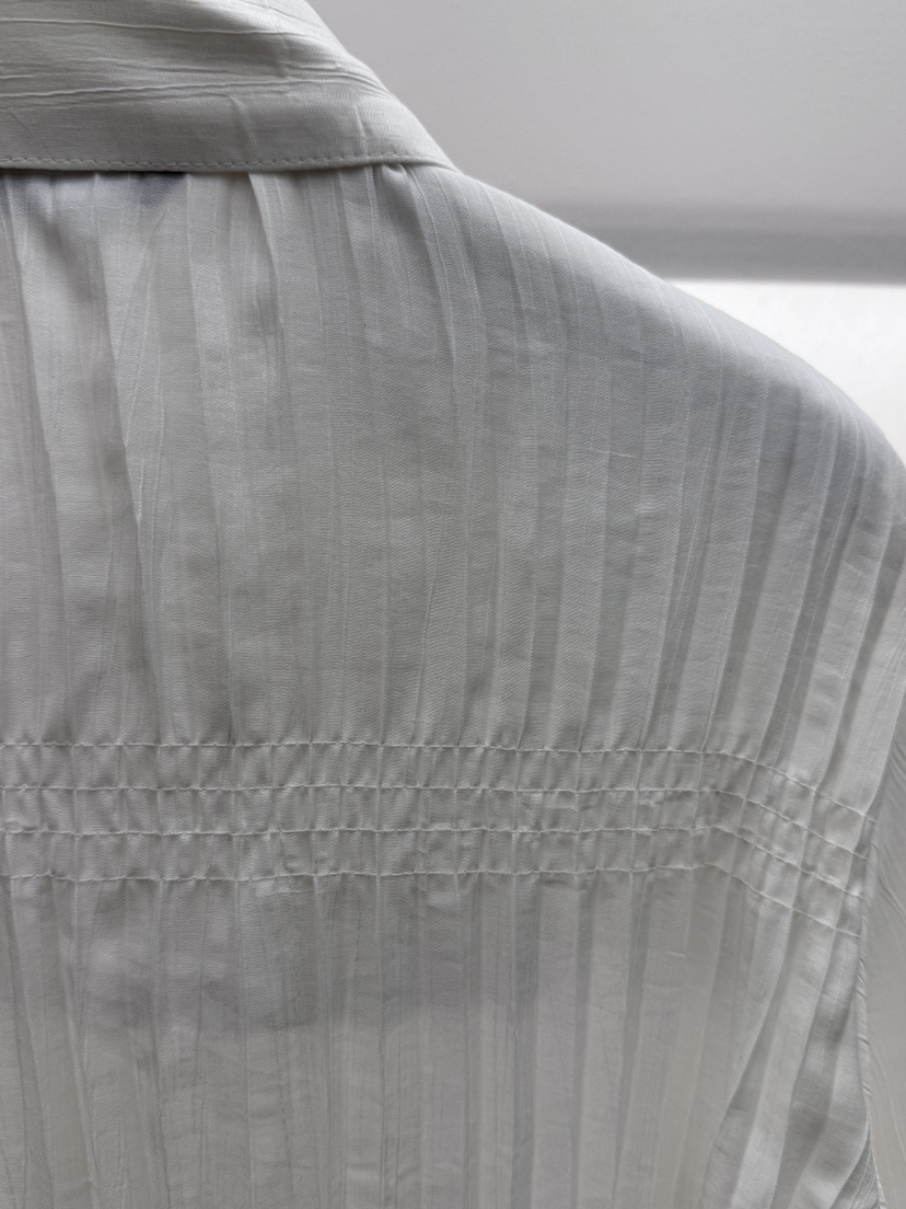 MILUI韓國東大門代購女裝新款人氣時尚職業26春夏襯衫蕾絲衫MILUI襯衫/蕾絲衫