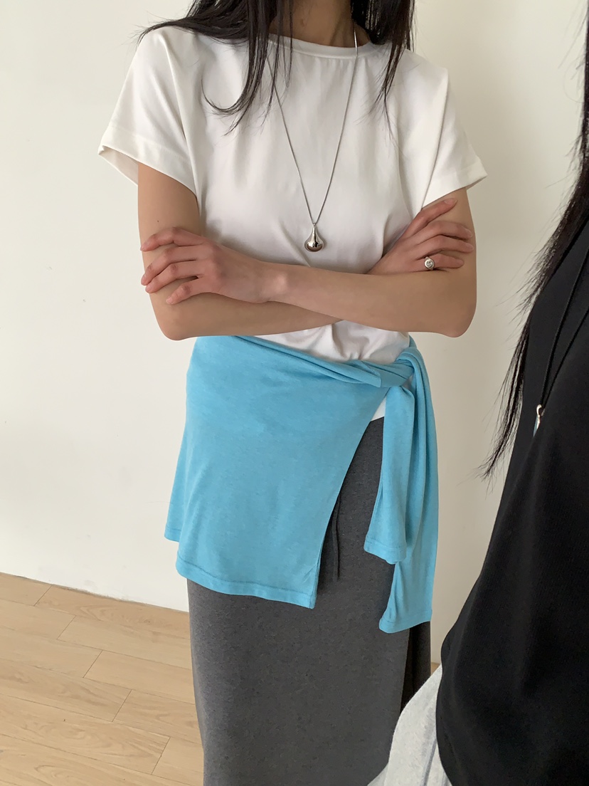 B_GARDER韓國代購女裝新品時尚休閑熱賣推薦職業T恤不含項鏈B.GARDERT恤