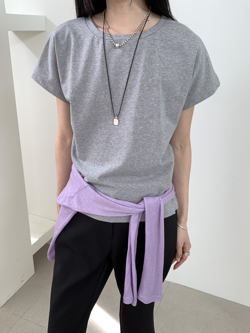 B_GARDER韓國代購女裝新品時尚休閑熱賣推薦職業T恤不含項鏈B.GARDERT恤