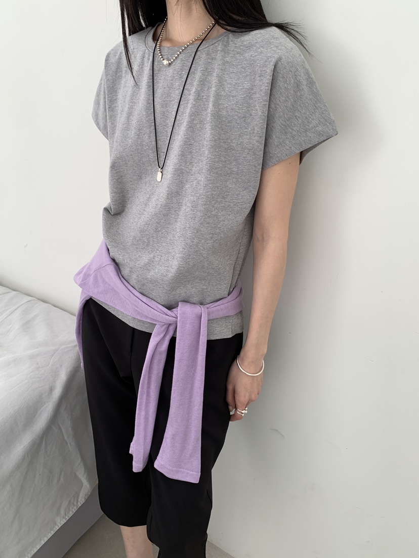 B_GARDER韓國代購女裝新品時尚休閑熱賣推薦職業T恤不含項鏈B.GARDERT恤