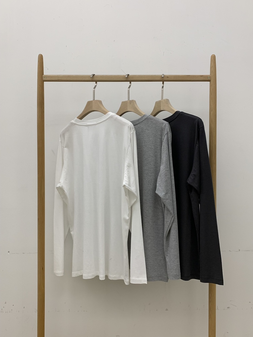 B_GARDER韓國東大門直郵女裝新品推薦時尚長袖T恤不含配飾B.GARDER長袖T恤