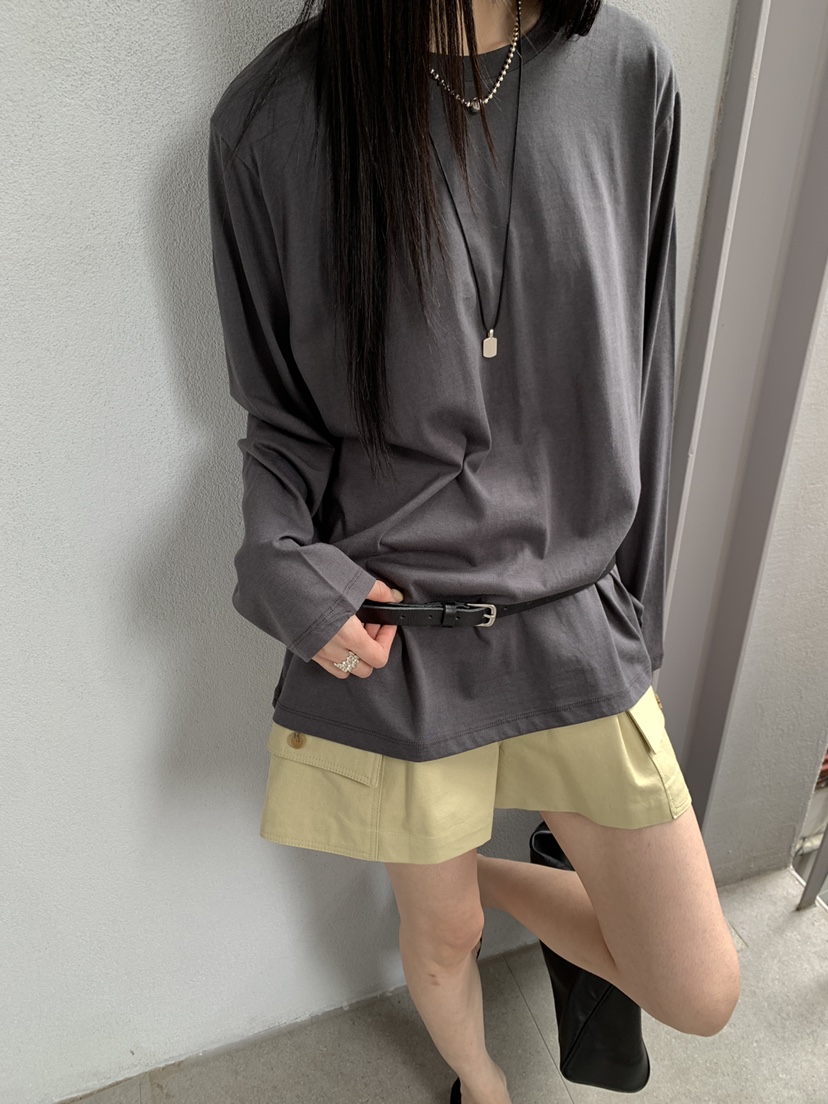 B_GARDER韓國東大門直郵女裝新品推薦時尚長袖T恤不含配飾B.GARDER長袖T恤