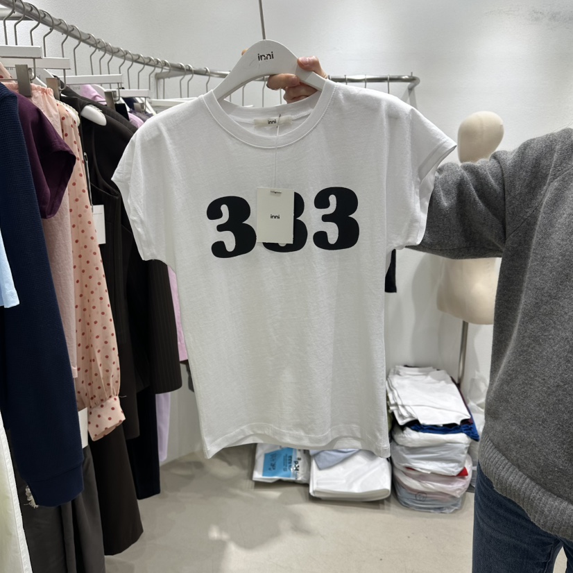 INNI韓國直郵女裝新款人氣休閑職業26春夏熱賣推薦時尚T恤inniT恤圖色2